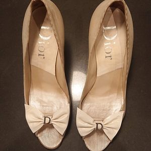 Dior designer woman's heels with ribbon